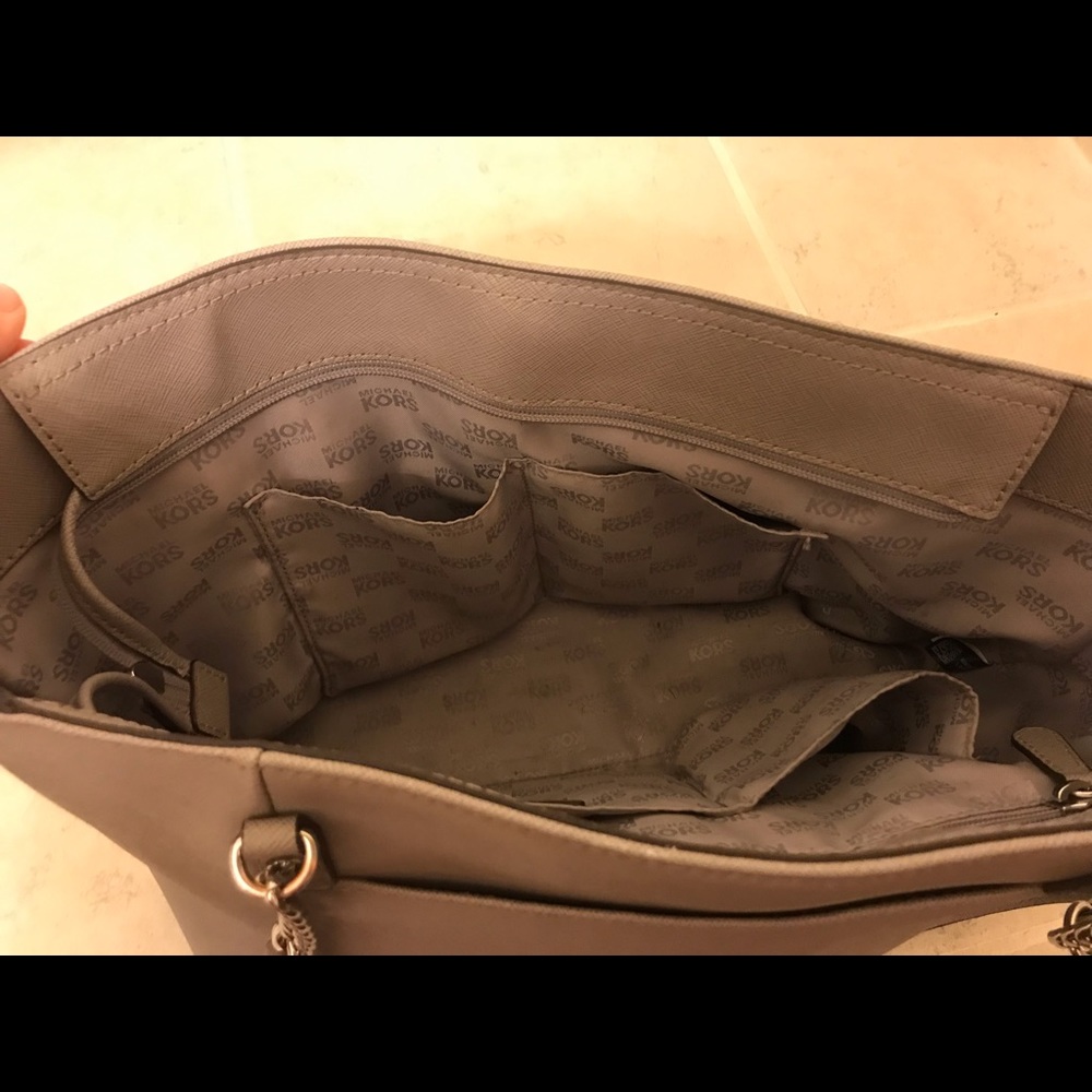 Michael Kors Tote - Picture 4 of 4